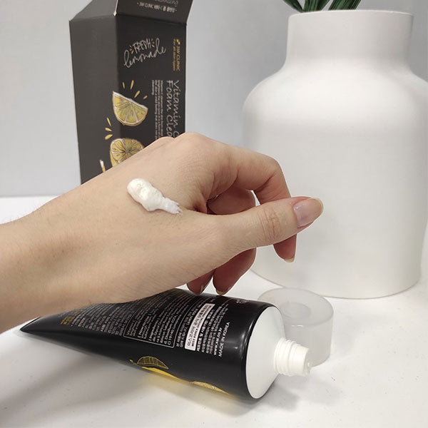 VITAMIN C FOAM CLEANSING