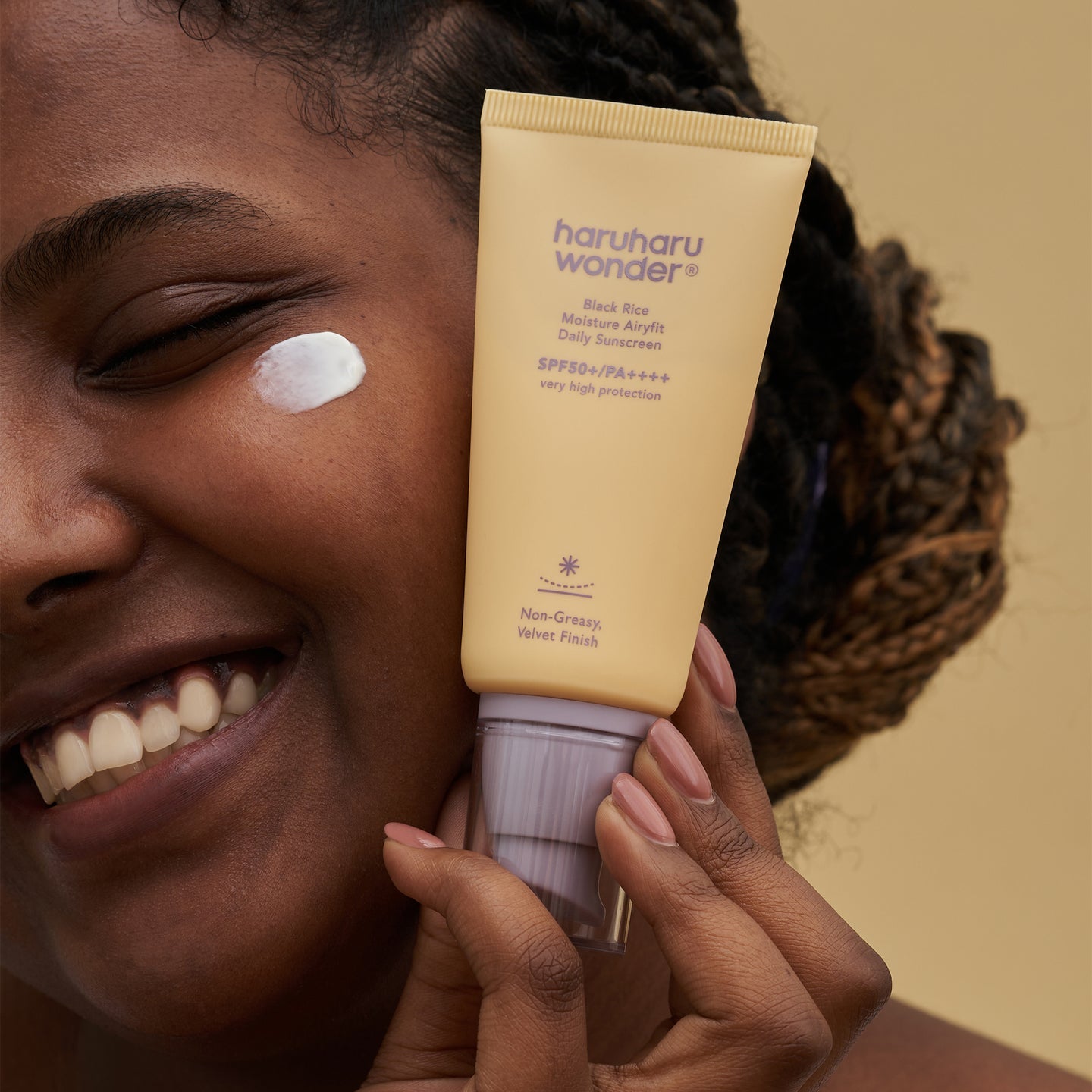 HARUHARU WONDER - BLACK RICE MOISTURE AIRFIT DAILY SUNSCREEN