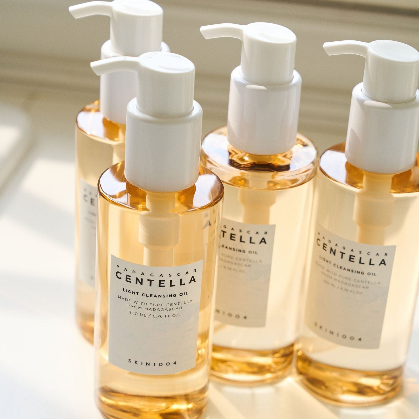 SKIN1004 - MADAGASCAR CENTELLA LIGHT CLEANSING OIL
