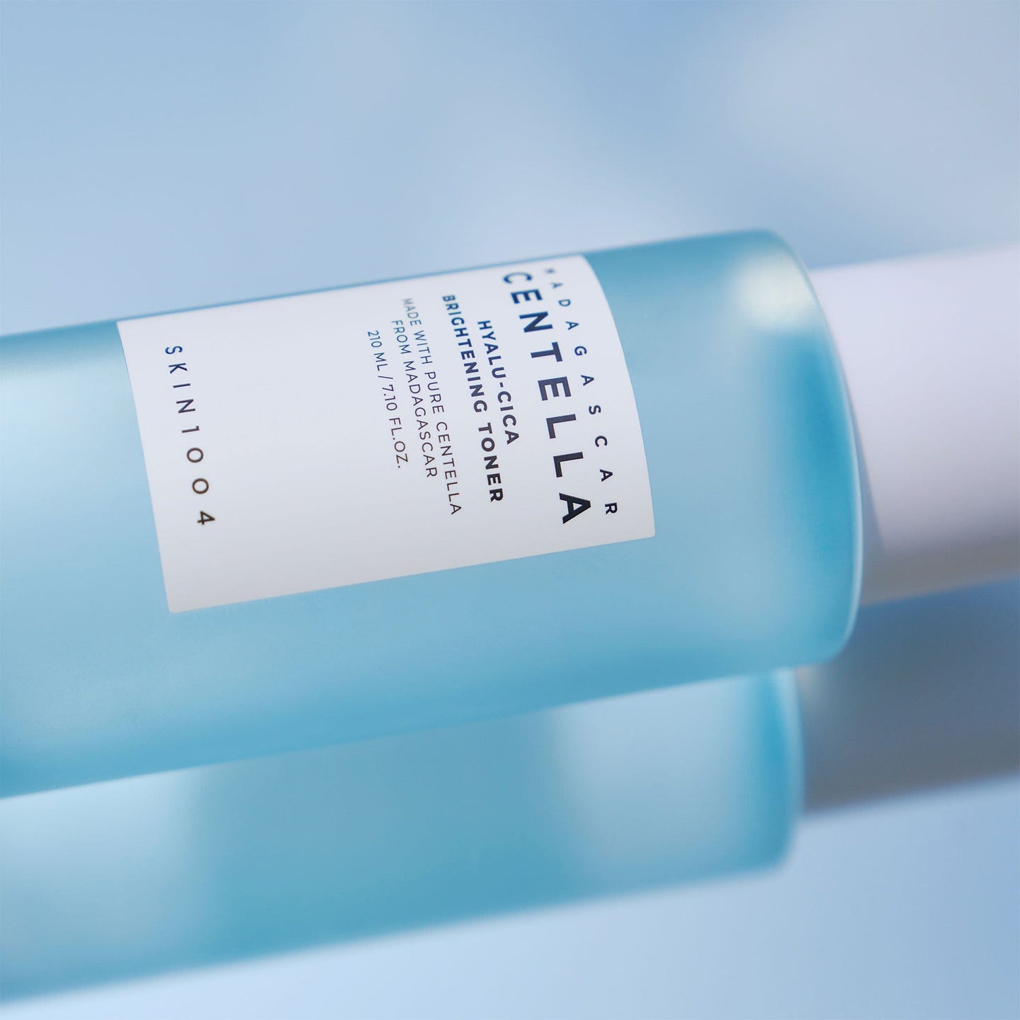 SKIN1004 - MADAGASCAR CENTELLA HYALU-CICA BRIGHTENING TONER 30ml
