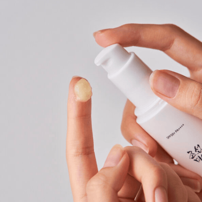 BEAUTY OF JOSEON - GINSENG MOIST SUN SERUM