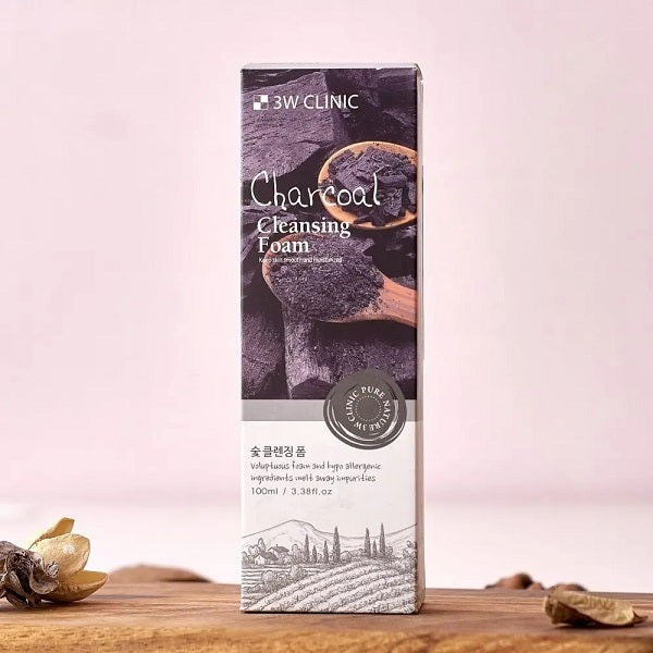 3W CLINIC - CHARCOAL CLEANSING FOAM