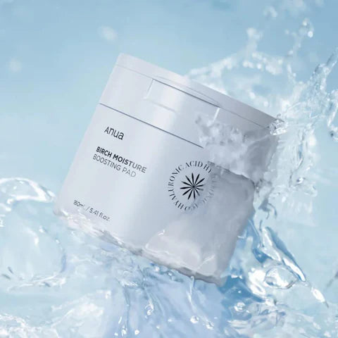 Anua Birch Moisture Boosting Pad, distinctifs pour hydrater en profondeur et apaiser les peaux sensibles, en vente chez Sakura Bloom.
