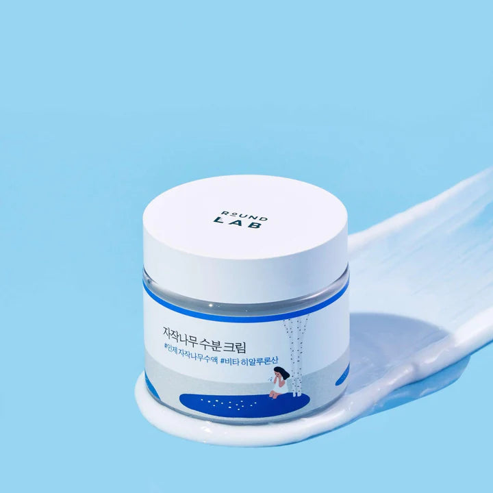 Crème hydratante légère à la sève de bouleau pour apaiser et revitaliser la peau.