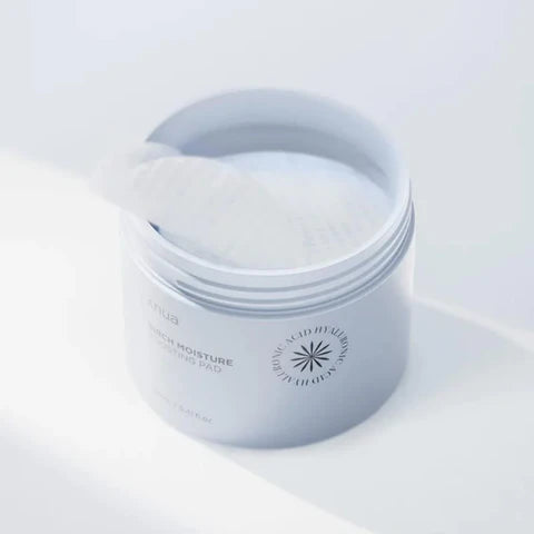 Anua Birch Moisture Boosting Pad, soin hydratant léger pour une utilisation quotidienne, en vente à Sakura Bloom à Morges.