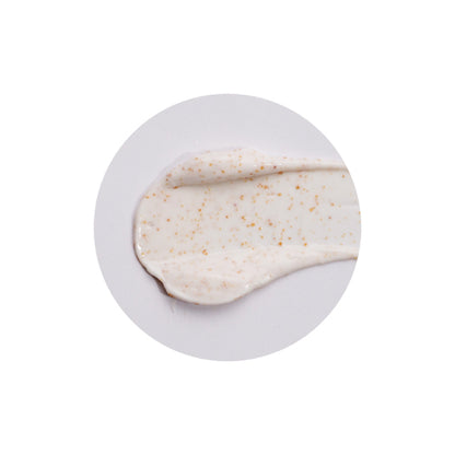 Gommage lèvres A'PIEU, enrichi en ingrédients naturels pour exfolier et hydrater.