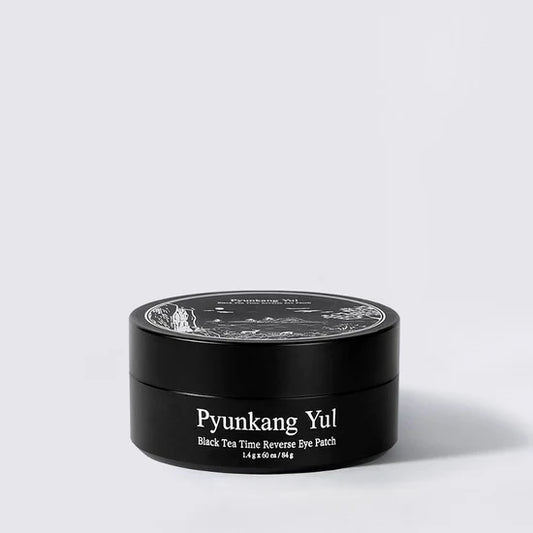 Patchs au thé noir pour un contour des yeux hydraté et revitalisé.