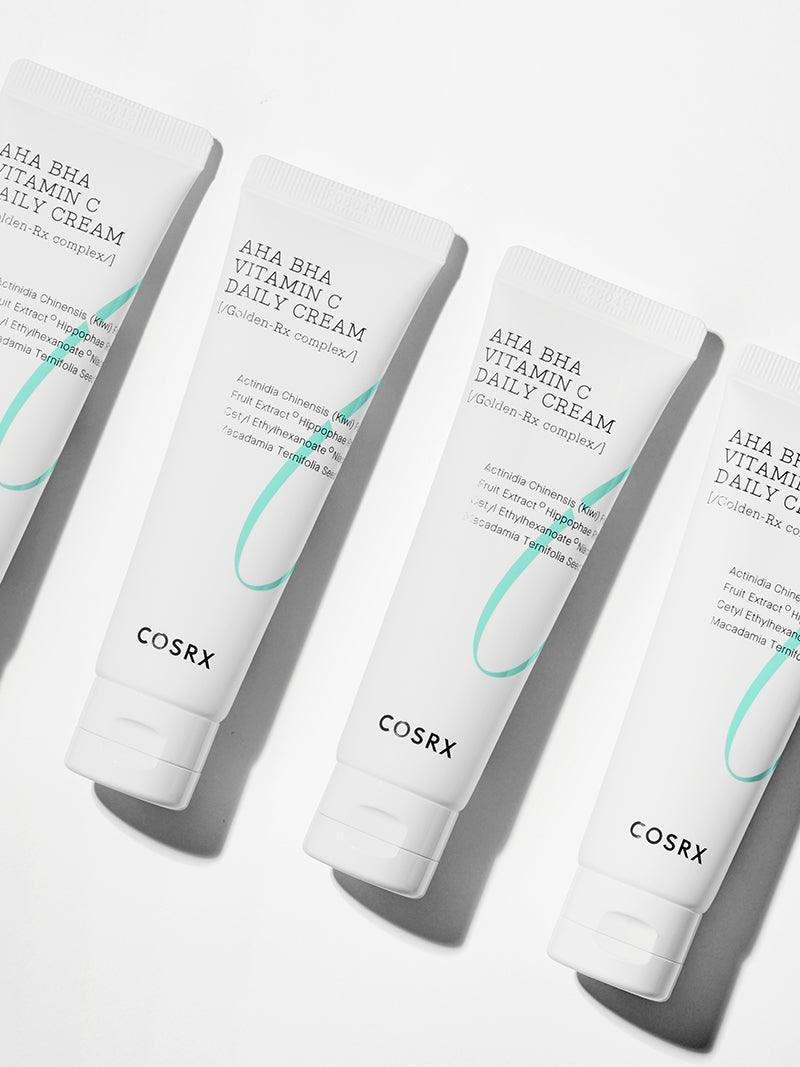 Crème quotidienne qui exfolie en douceur, nourrit et réveille l'éclat naturel de la peau.